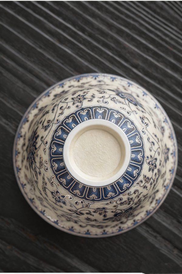 1bb446c8196dd4c6362e9eb0a96b4f99 Blue and flower twig lotus three talents cover bowl tea cup